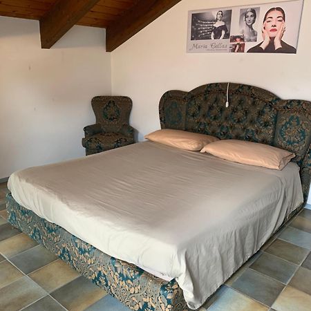 Villa Callas Divina סירמיונה מראה חיצוני תמונה